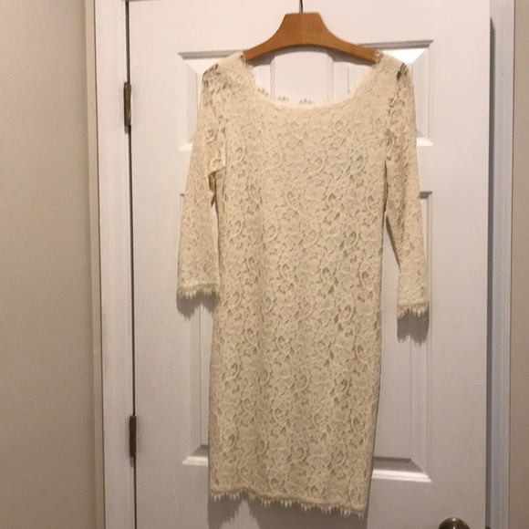 Diane Von Furstenberg stunning Ivory lace dress!! - Picture 4 of 8